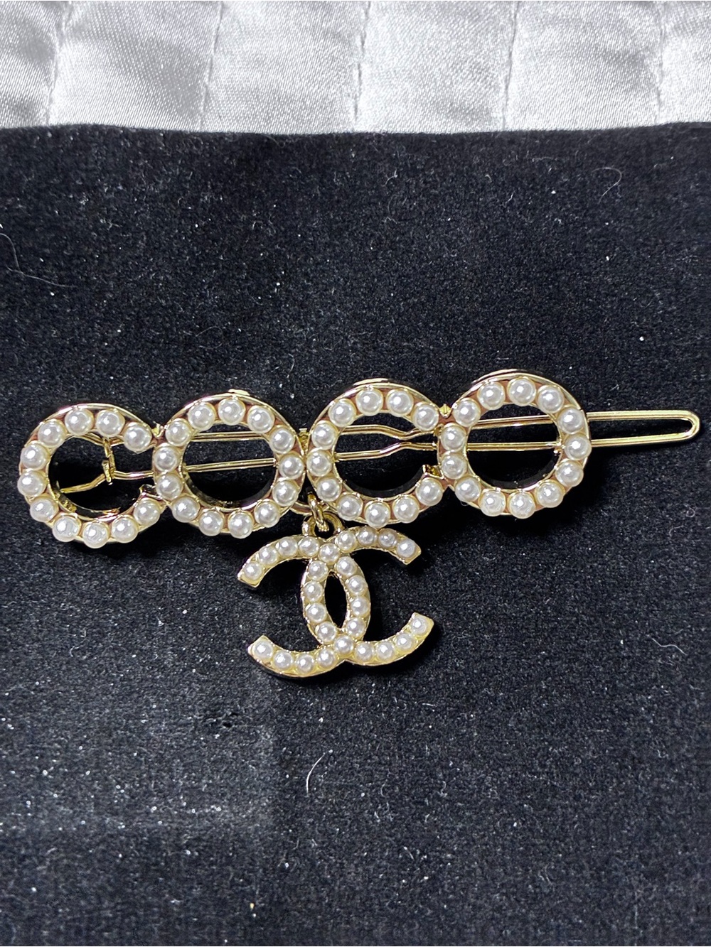 Pearl Embellished CoCo Dangle Logo Hair Barrette Gold-Tone